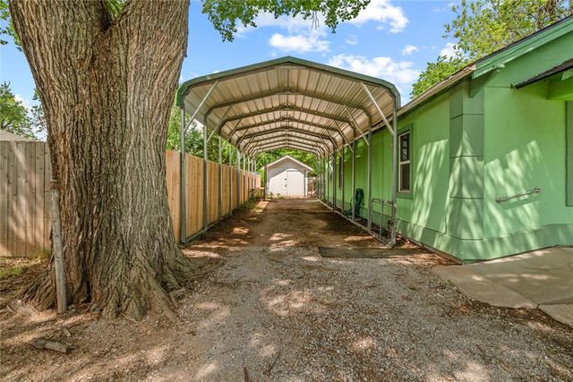 227 N K Avenue, El Reno, OK 73036