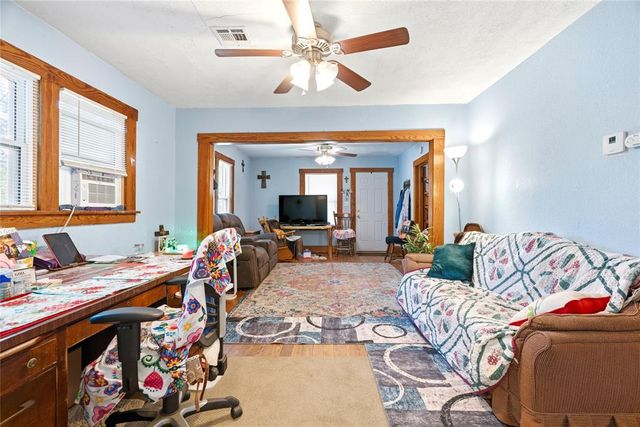 227 N K Avenue, El Reno, OK 73036