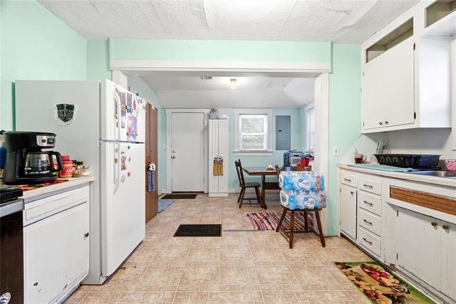 227 N K Avenue, El Reno, OK 73036
