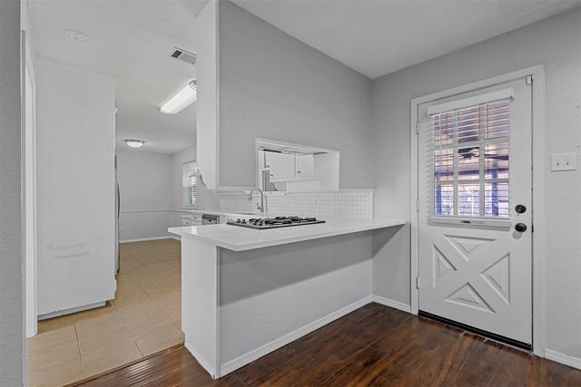 6016 Winifred Drive, Fort Worth, TX 76133
