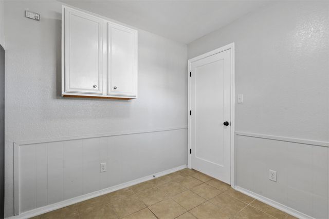 6016 Winifred Drive, Fort Worth, TX 76133