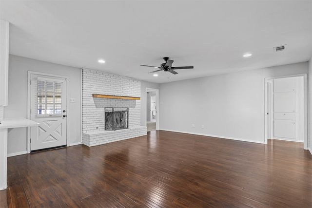 6016 Winifred Drive, Fort Worth, TX 76133