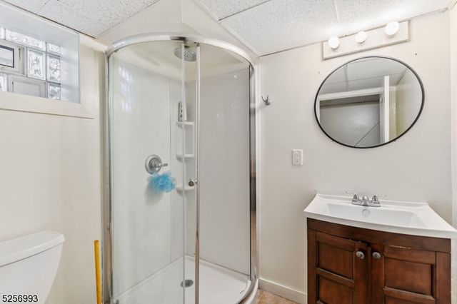 167 Shaw St, Garfield City, NJ 07026