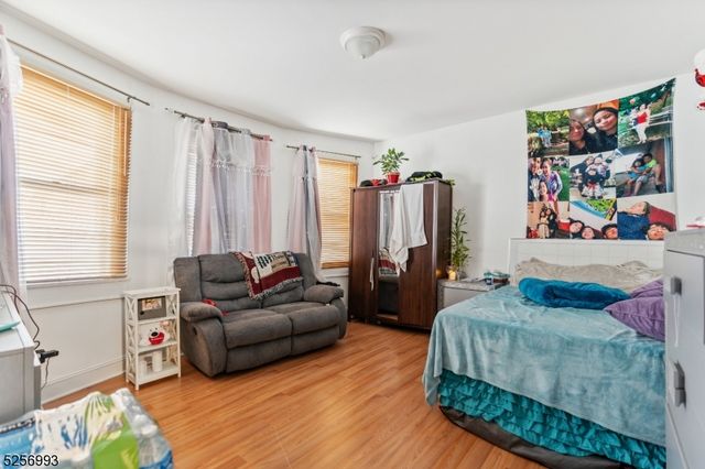 167 Shaw St, Garfield City, NJ 07026