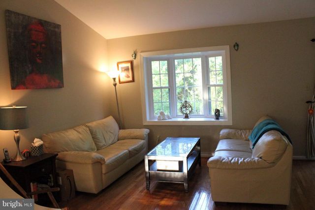 13501 CLEAR LAKE CT, Herndon, VA 20171