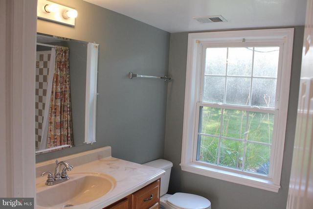 13501 CLEAR LAKE CT, Herndon, VA 20171