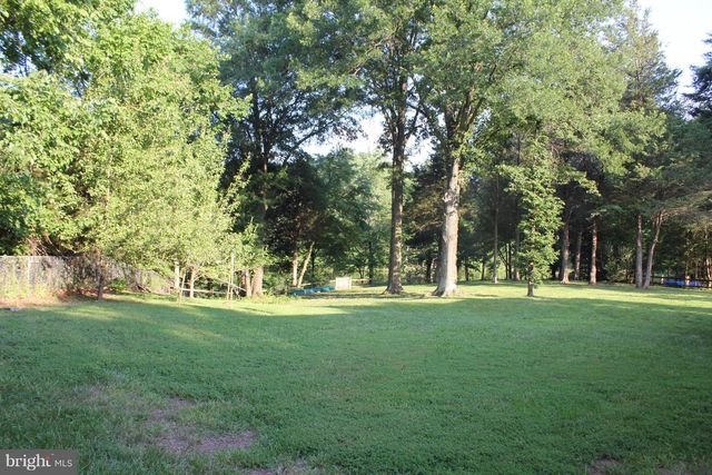 13501 CLEAR LAKE CT, Herndon, VA 20171