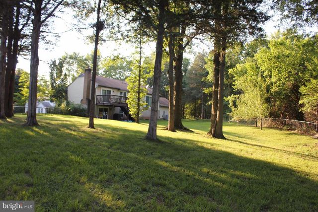 13501 CLEAR LAKE CT, Herndon, VA 20171