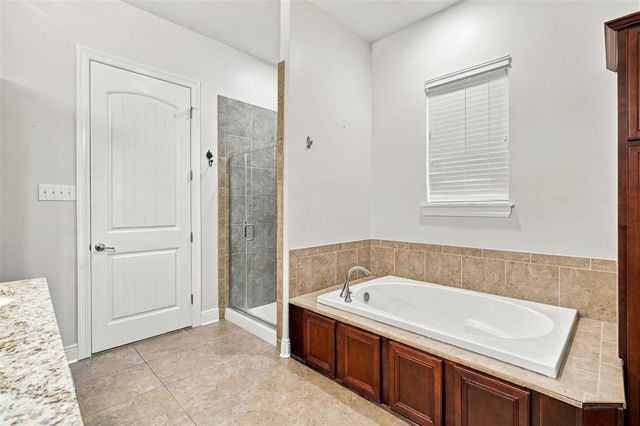 5805 Crape Court, Lake Charles, LA 70605