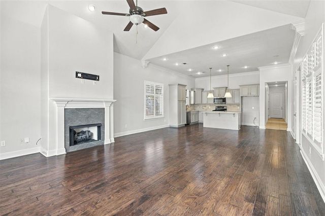 5805 Crape Court, Lake Charles, LA 70605