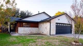 9828 Briar Ridge DR, Austin, TX 78748