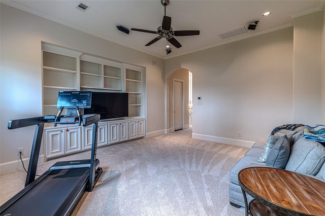 21 Moon Deck Circle, Tomball, TX 77377