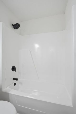 308 Saint Charles Court, Charleston, SC 29407