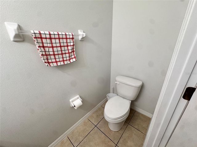 714 ASHWORTH OVERLOOK DRIVE B, Apopka, FL 32712