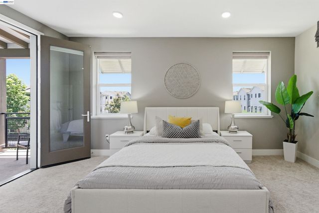 1661 Centre Pointe Dr, Milpitas, CA 95035