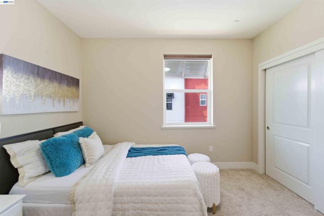 1661 Centre Pointe Dr, Milpitas, CA 95035