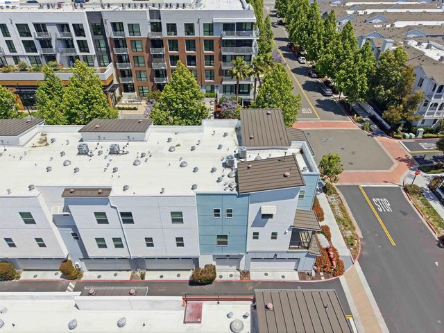 1661 Centre Pointe Dr, Milpitas, CA 95035