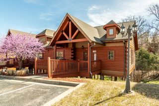 107 Grand Mountain Avenue, 2, Branson, MO 65616