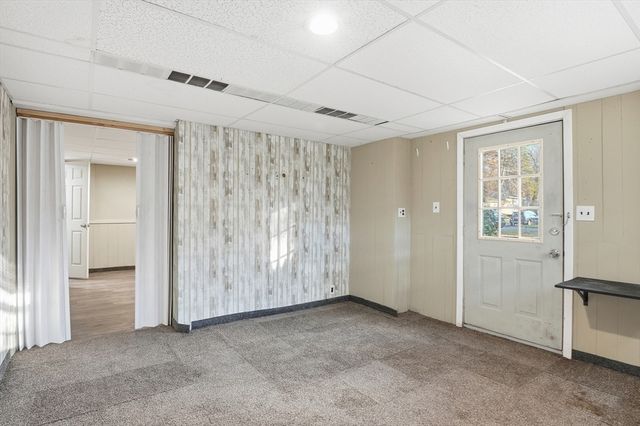 16 Liberty Drive, Shrewsbury, MA 01545