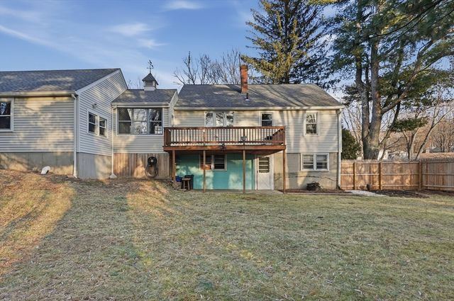 16 Liberty Drive, Shrewsbury, MA 01545