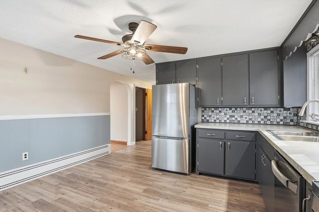 16 Liberty Drive, Shrewsbury, MA 01545