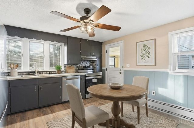 16 Liberty Drive, Shrewsbury, MA 01545