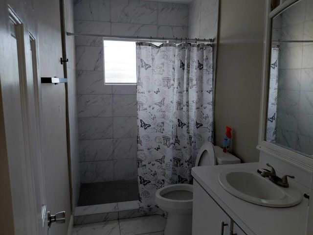 5749-5753 Grant Street, Hollywood, FL 33021