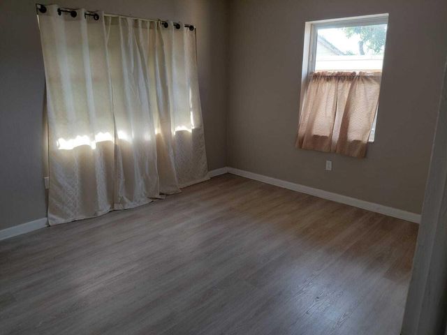 5749-5753 Grant Street, Hollywood, FL 33021
