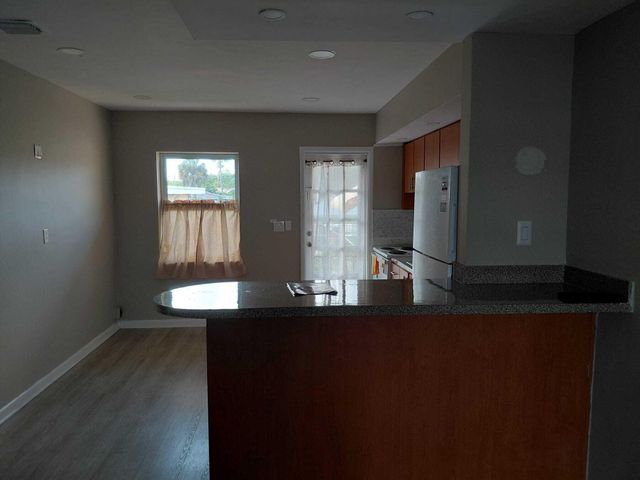 5749-5753 Grant Street, Hollywood, FL 33021