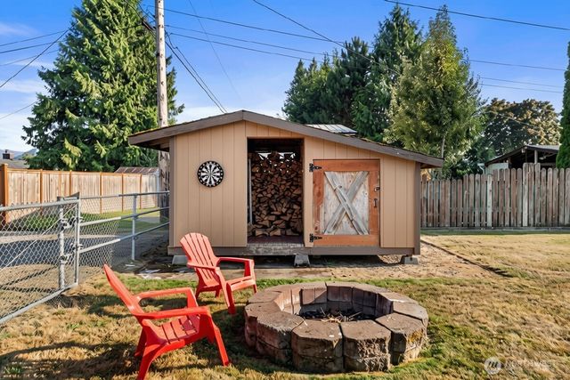 1163 Garfield Street, Enumclaw, WA 98022