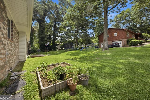 300 Ridgewood Road, Cedartown, GA 30125