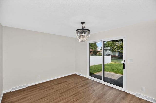 2210 NW 5th Street, Ankeny, IA 50023