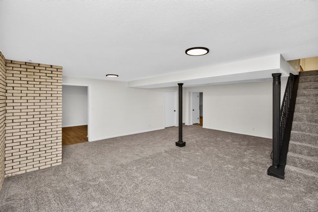 2210 NW 5th Street, Ankeny, IA 50023