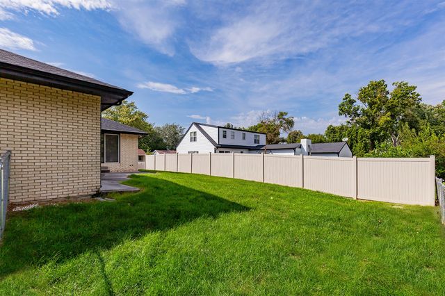 2210 NW 5th Street, Ankeny, IA 50023