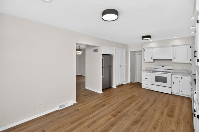 2210 NW 5th Street, Ankeny, IA 50023
