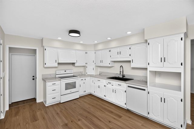 2210 NW 5th Street, Ankeny, IA 50023