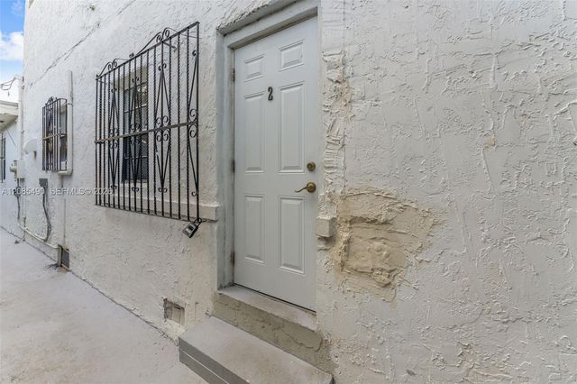 5629 SW 7th Street, Miami, FL 33134