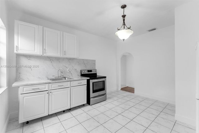 5629 SW 7th Street, Miami, FL 33134