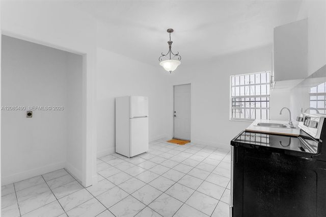5629 SW 7th Street, Miami, FL 33134