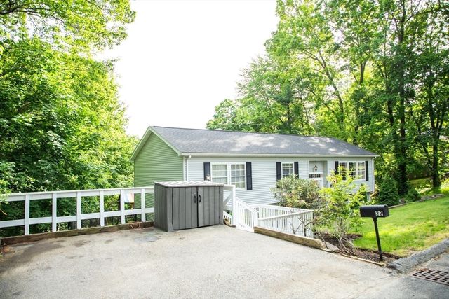 22 Patten Dr, Marlborough, MA 01752