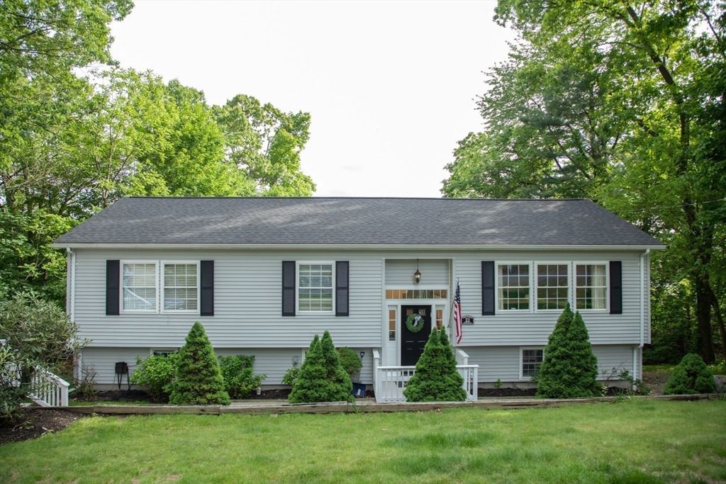 22 Patten Dr, Marlborough, MA 01752