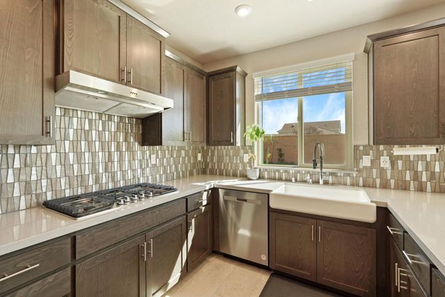 2912 Zinnia Way, Lodi, CA 95242