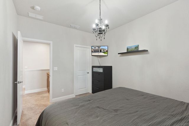 2912 Zinnia Way, Lodi, CA 95242