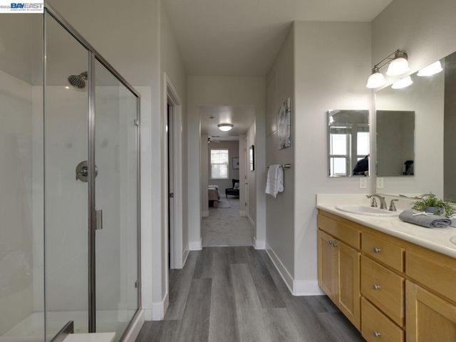 6067 Old Quarry Loop, Oakland, CA 94605