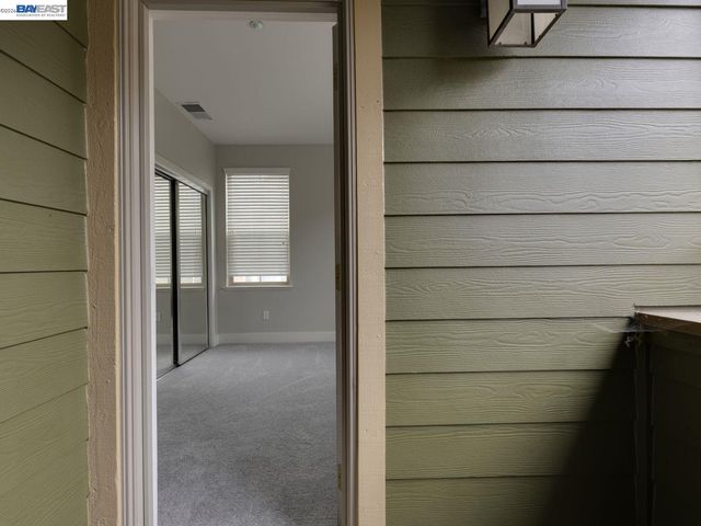 6067 Old Quarry Loop, Oakland, CA 94605