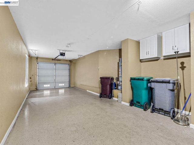 6067 Old Quarry Loop, Oakland, CA 94605