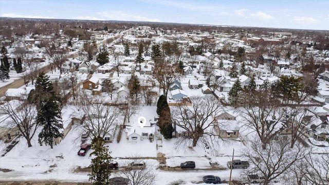 1823 ASHLAND STREET, Oshkosh, WI 54901