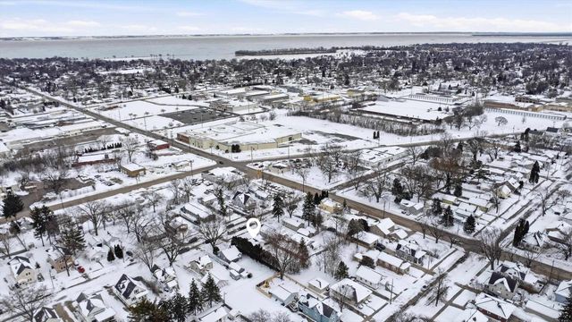 1823 ASHLAND STREET, Oshkosh, WI 54901