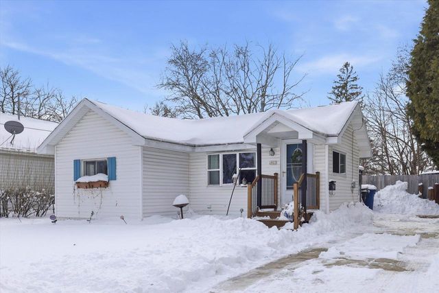 1823 ASHLAND STREET, Oshkosh, WI 54901