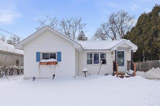 1823 ASHLAND STREET, Oshkosh, WI 54901